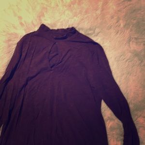 Keyhole neck long sleeve shirt